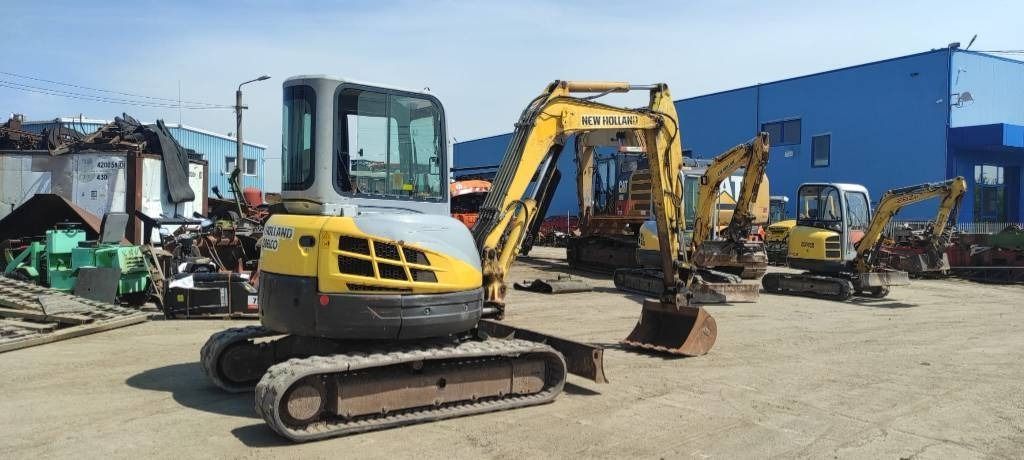 2006 New Holland E50.2C Mini Excavator