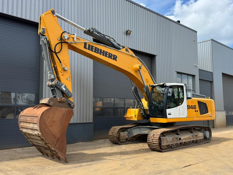 2018 Liebherr R946LC Crawler Excavator