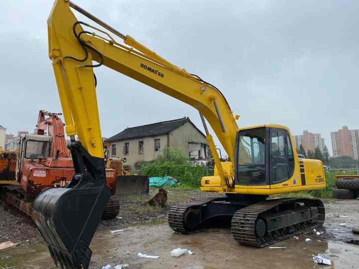 2017 Komatsu PC200-6 Crawler Excavator