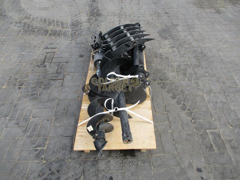 Future Minibagger-Anbaugeräte 2025 Future Minibagger 2025 2025 Future mini excavator attachment auger and rake, high angle view