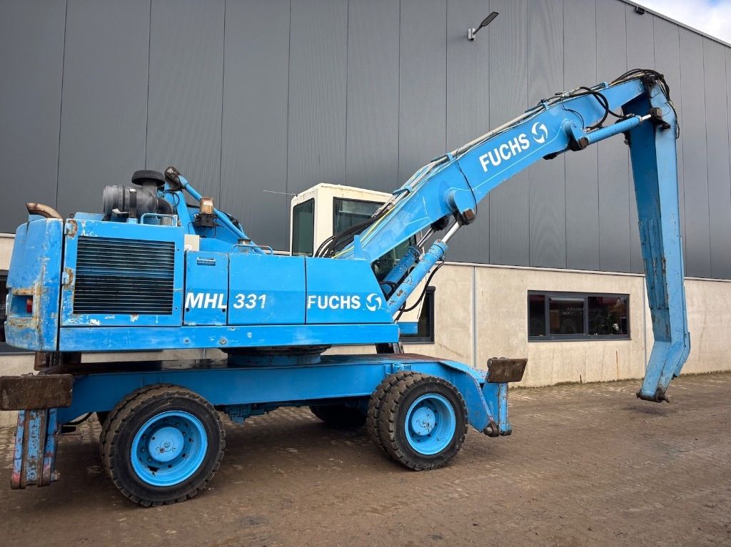 2002 Fuchs MHL331C Material Handler