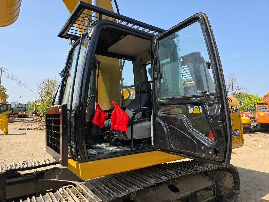 2023 Caterpillar 320D2 Mini Excavator