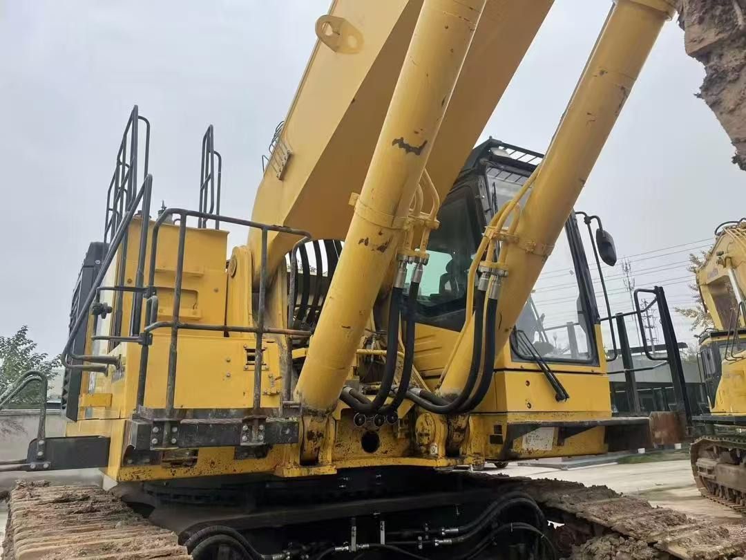 2019 Komatsu PC1250-8 Crawler Excavator