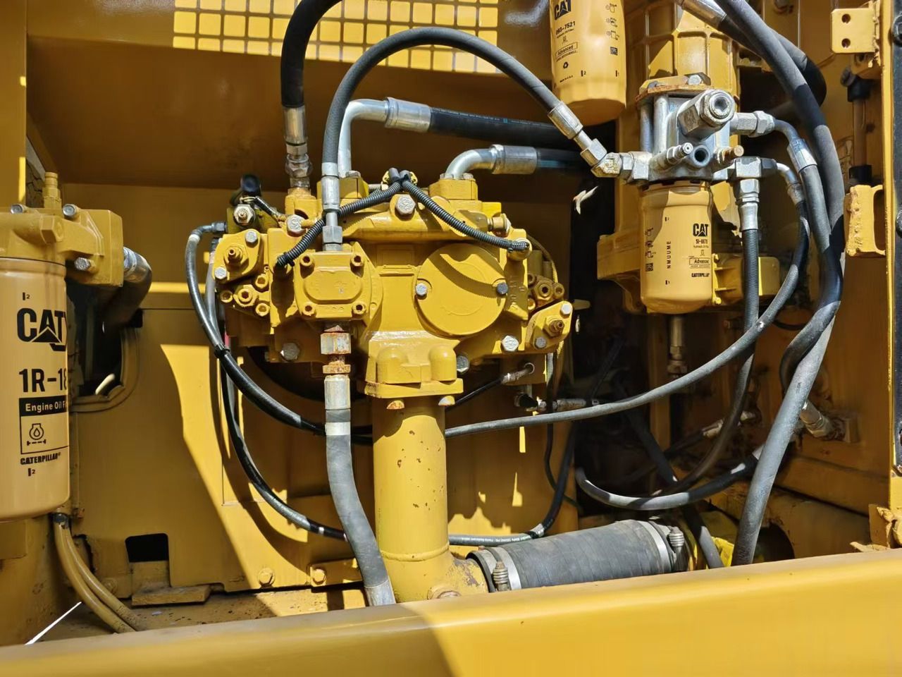 2019 Caterpillar 330D Crawler Excavator