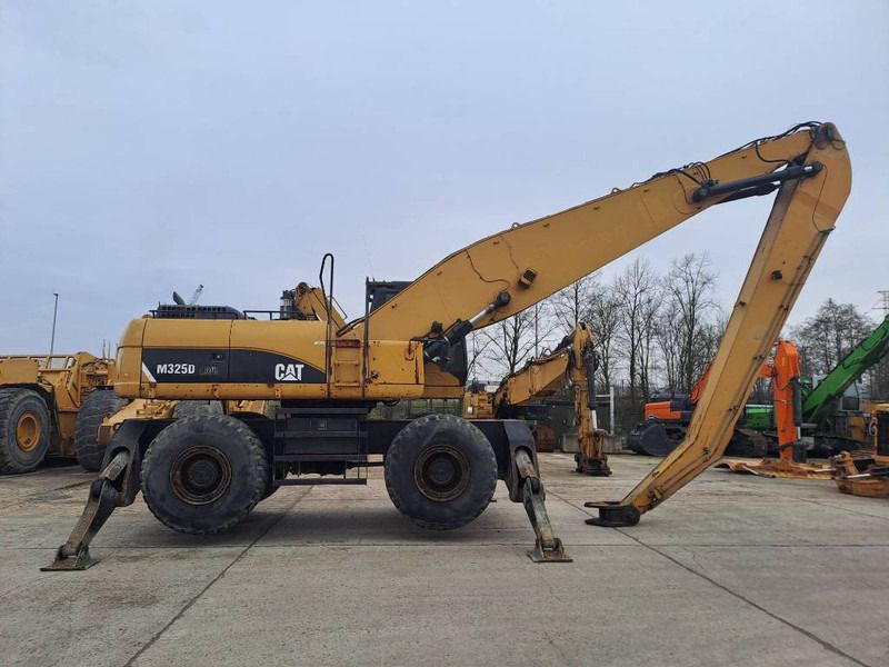 2009 Caterpillar M325D LMH Material Handler