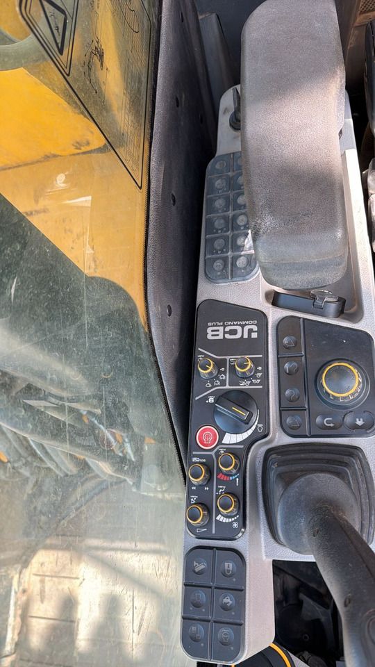 2019 JCB JS220XL