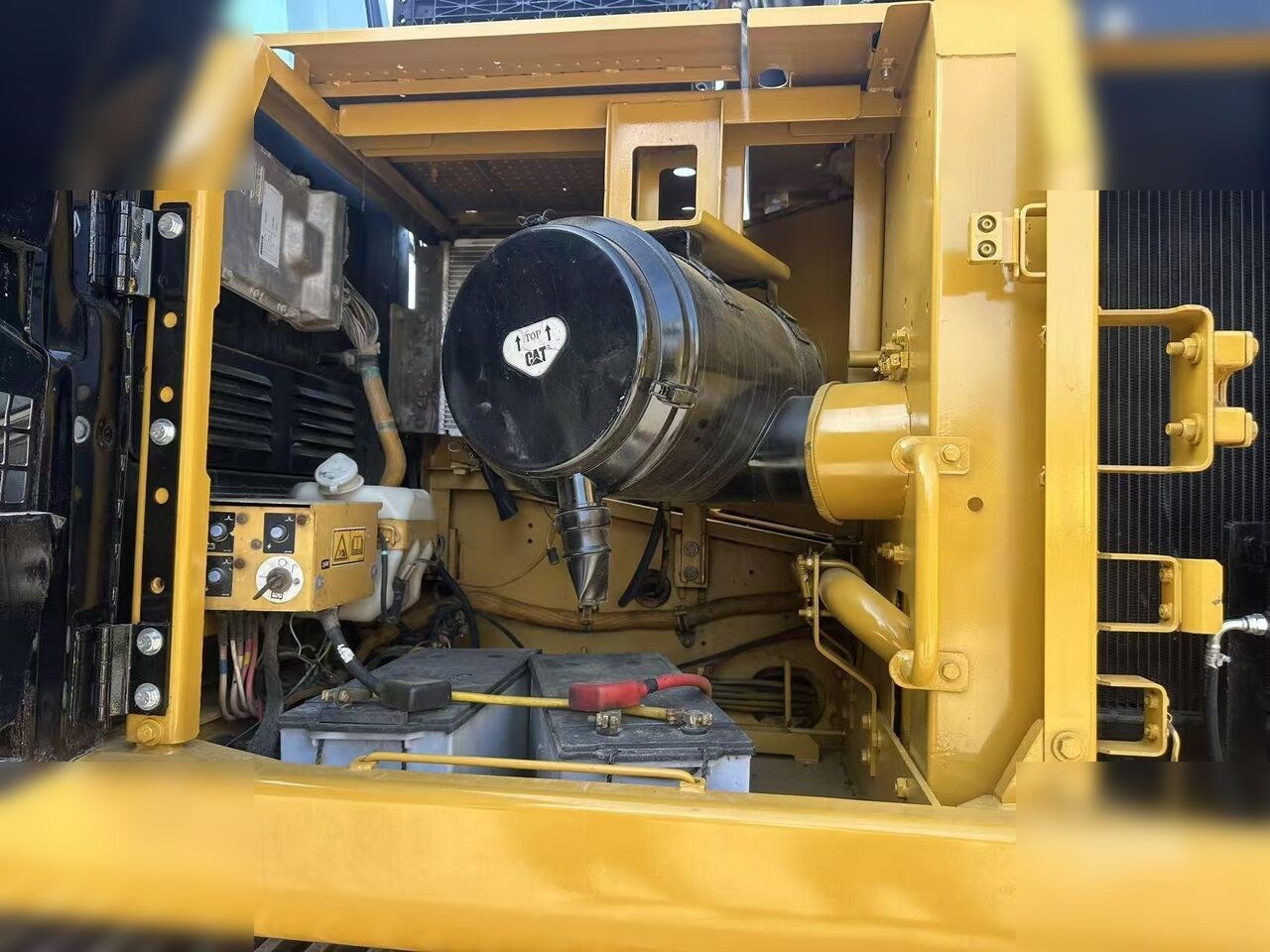 2024 Caterpillar 330D Crawler Excavator