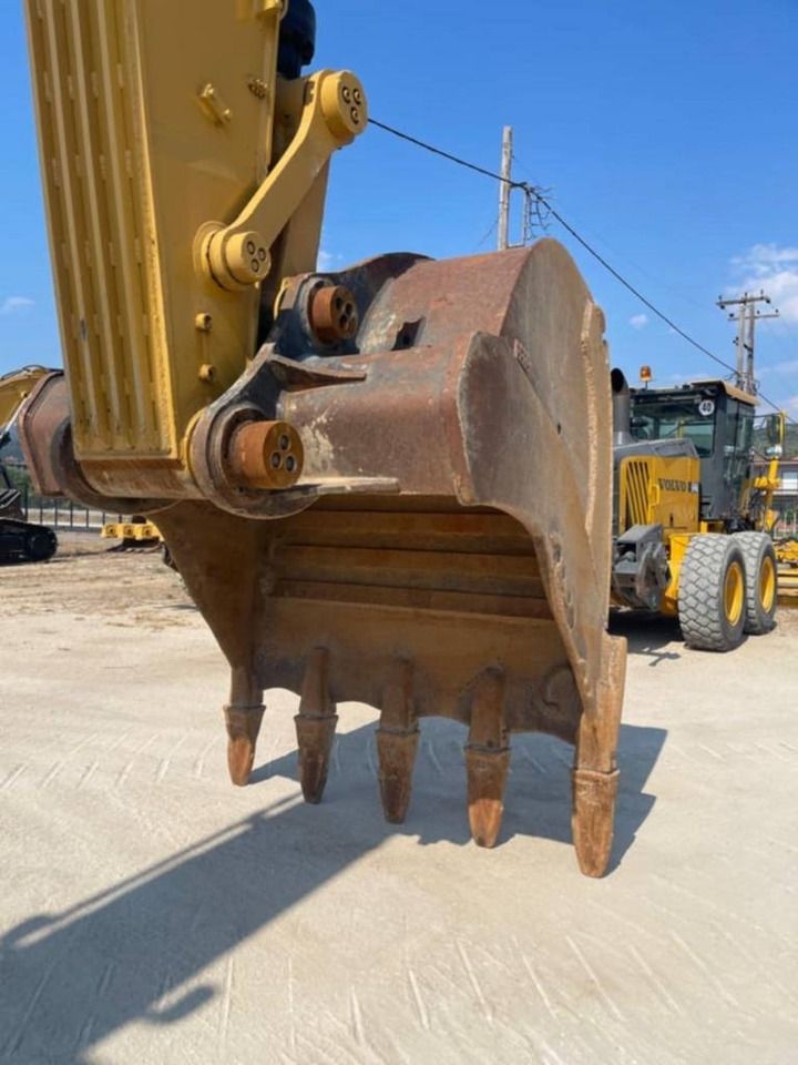2012 Caterpillar 374DL Crawler Excavator