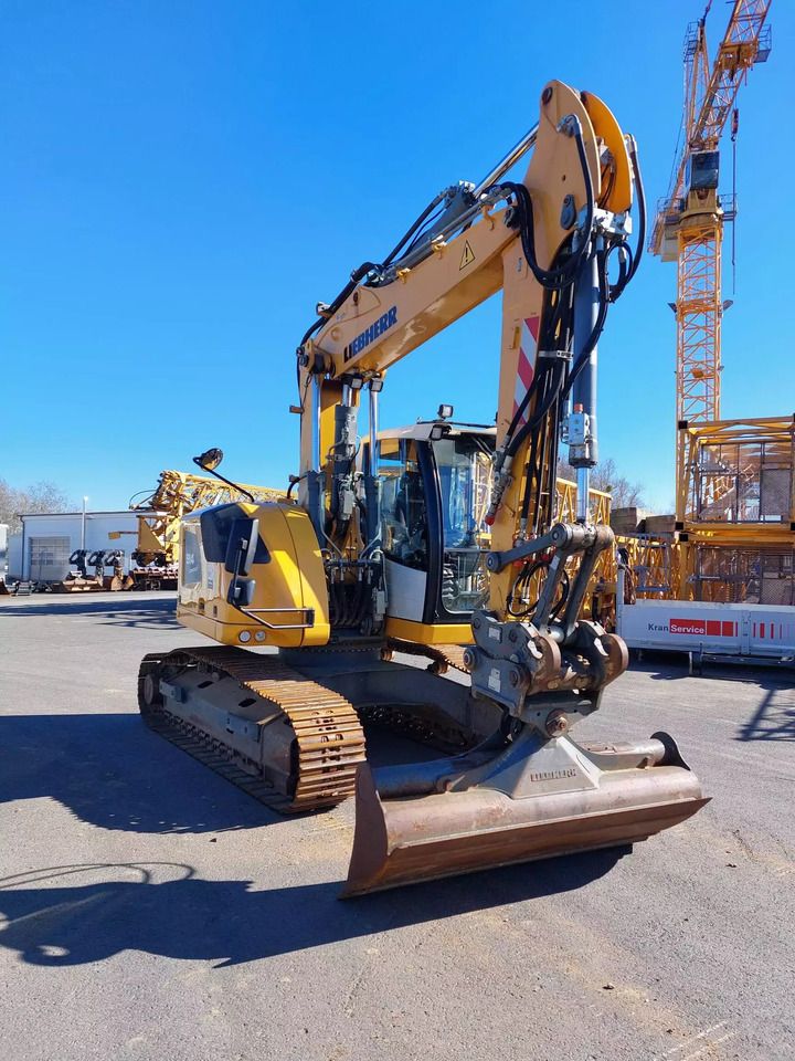 2015 Liebherr R914COMPACT Crawler Excavator