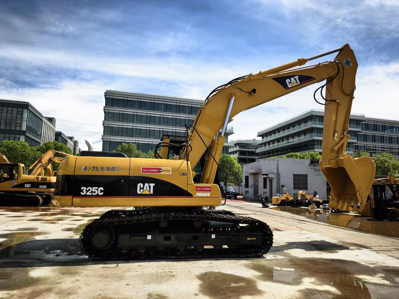 2023 Caterpillar 325C Crawler Excavator