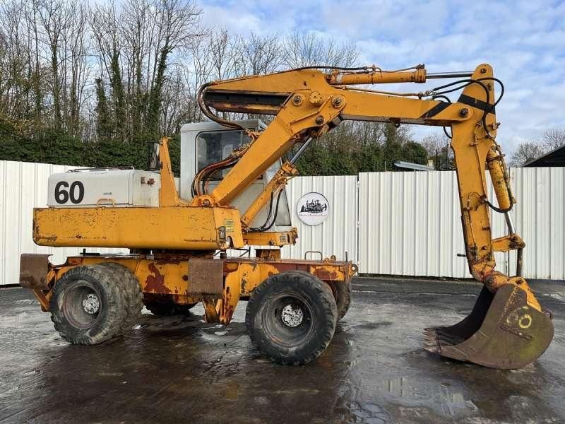 1982 Poclain P60 Wheel Excavator