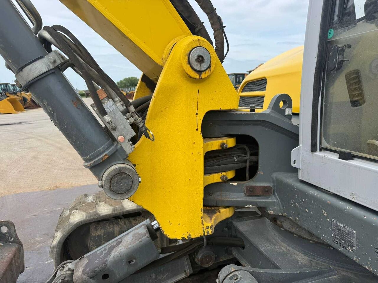 2016 Wacker Neuson ET145 Crawler Excavator