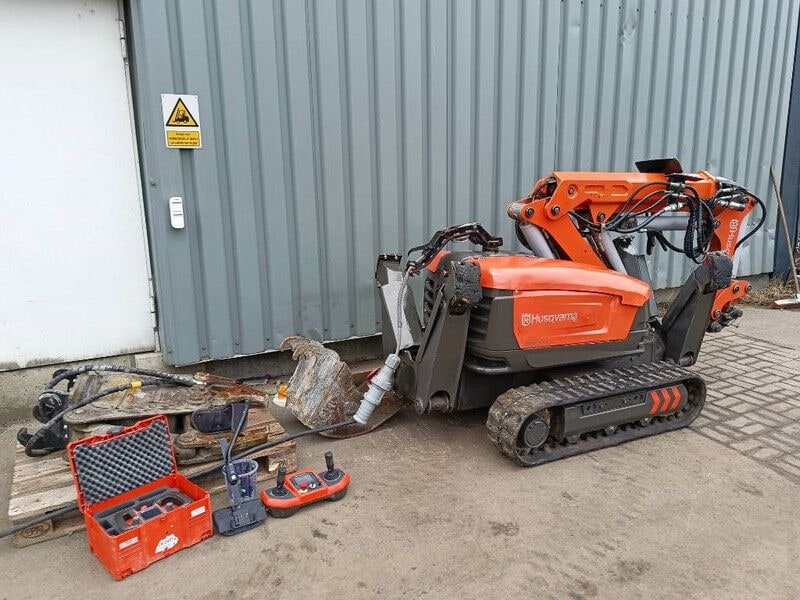 2009 Husqvarna DXR 310 Crawler Excavator