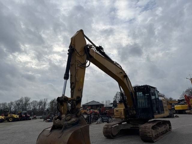 2017 Caterpillar 326FLN Crawler Excavator
