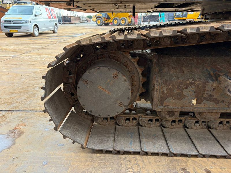 2022 Doosan DX225LC-7 Crawler Excavator