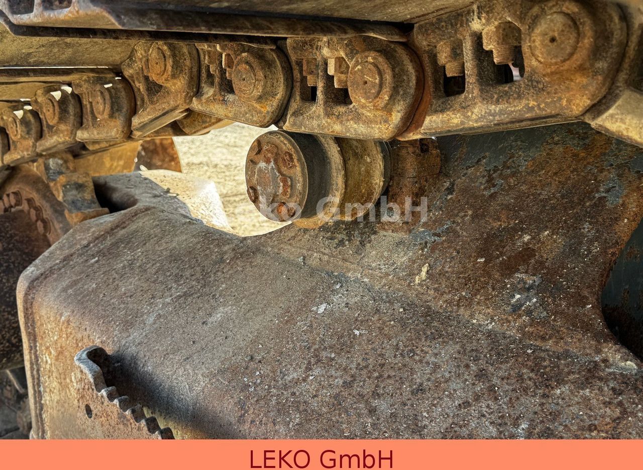 2003 Liebherr R 904 HDSL Crawler Excavator