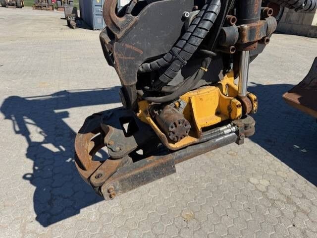2016 Liebherr A910 COMPACT Wheel Excavator