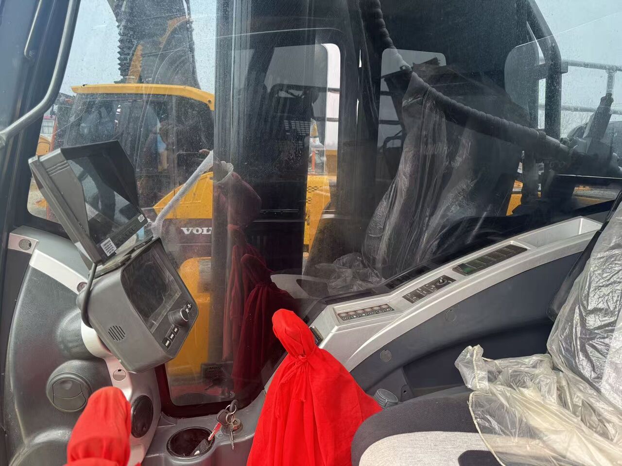 2024 Hyundai 350 LVS Crawler Excavator