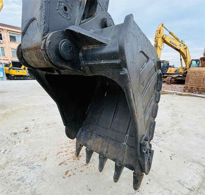 2015 Caterpillar 320B Gąsienicowa Koparka