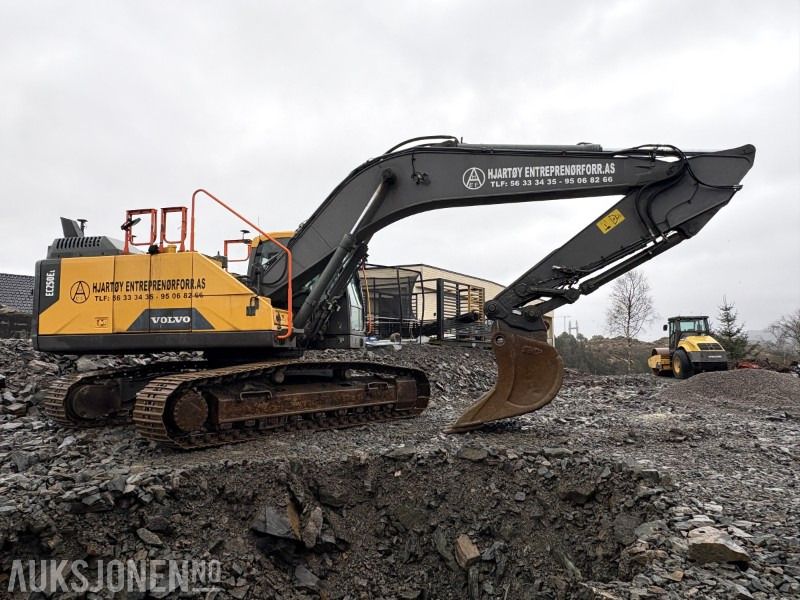 2015 Volvo EC250EL Crawler Excavator