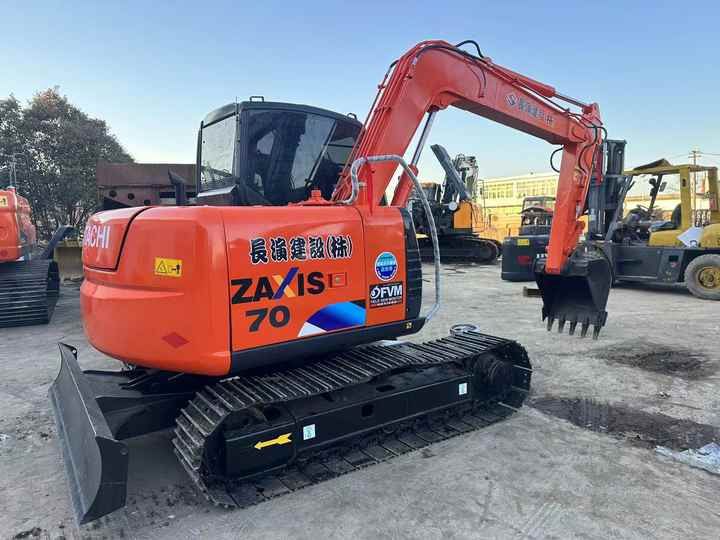 Hitachi ZX70 Crawler Excavator