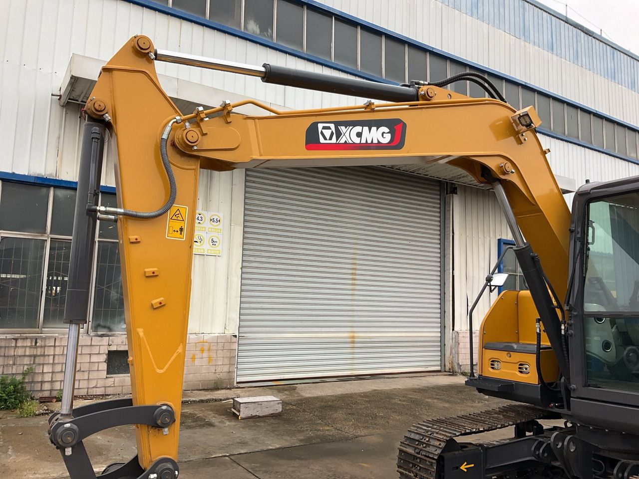 2023 XCMG XE75GA Crawler Excavator