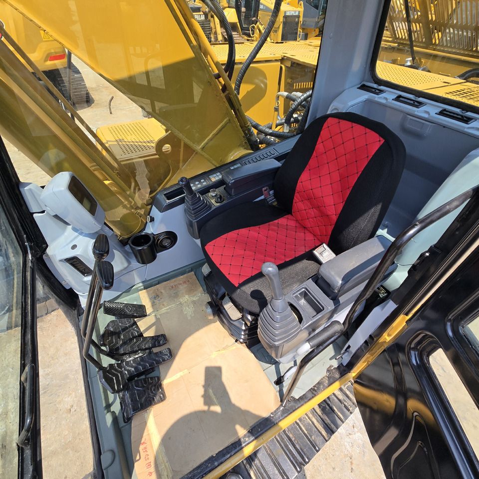 2021 Caterpillar 320C Crawler Excavator
