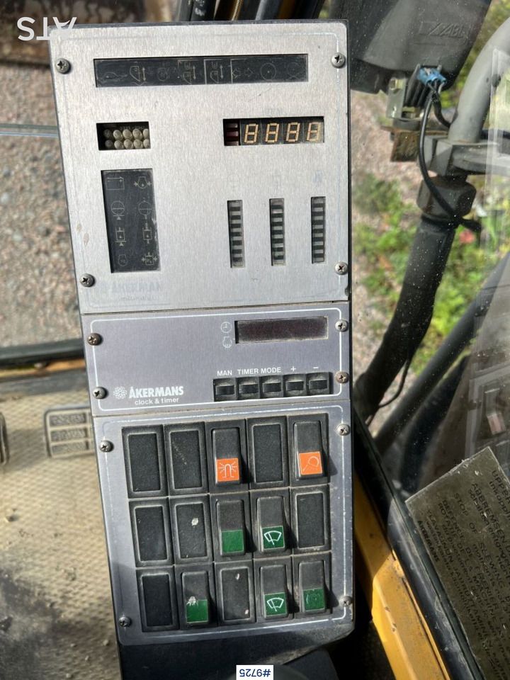 1992 Åkerman H7C Crawler Excavator