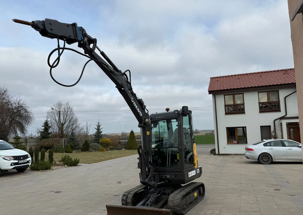 2013 Volvo EC27C Crawler Excavator