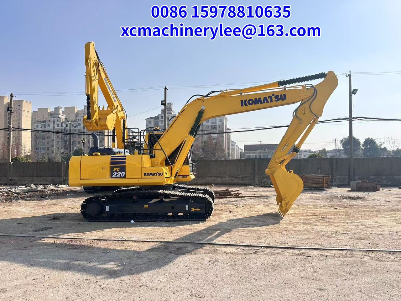 2024 Komatsu PC220 Crawler Excavator