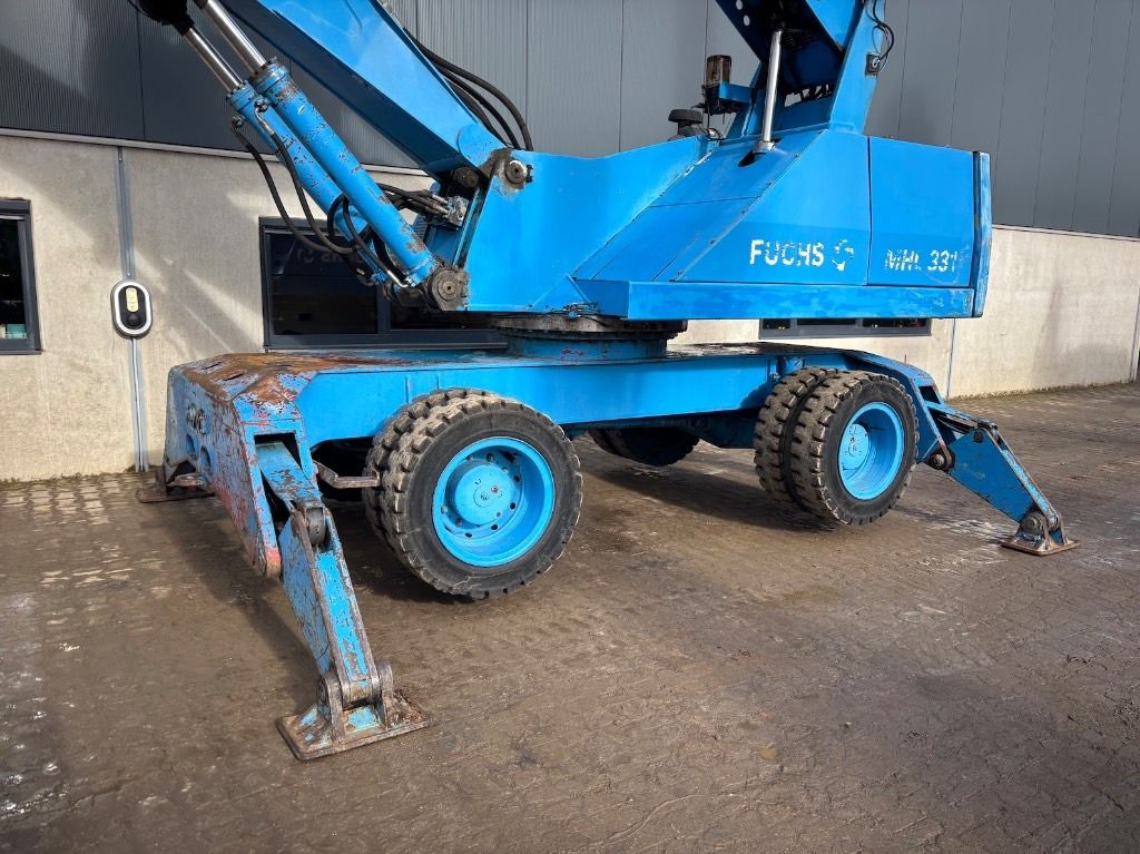 2002 Fuchs MHL331C Material Handler