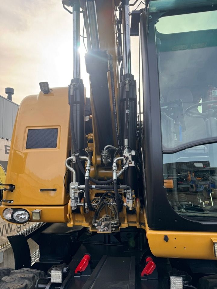 2016 Caterpillar 315 UNAC 22 TTR Wheel Excavator