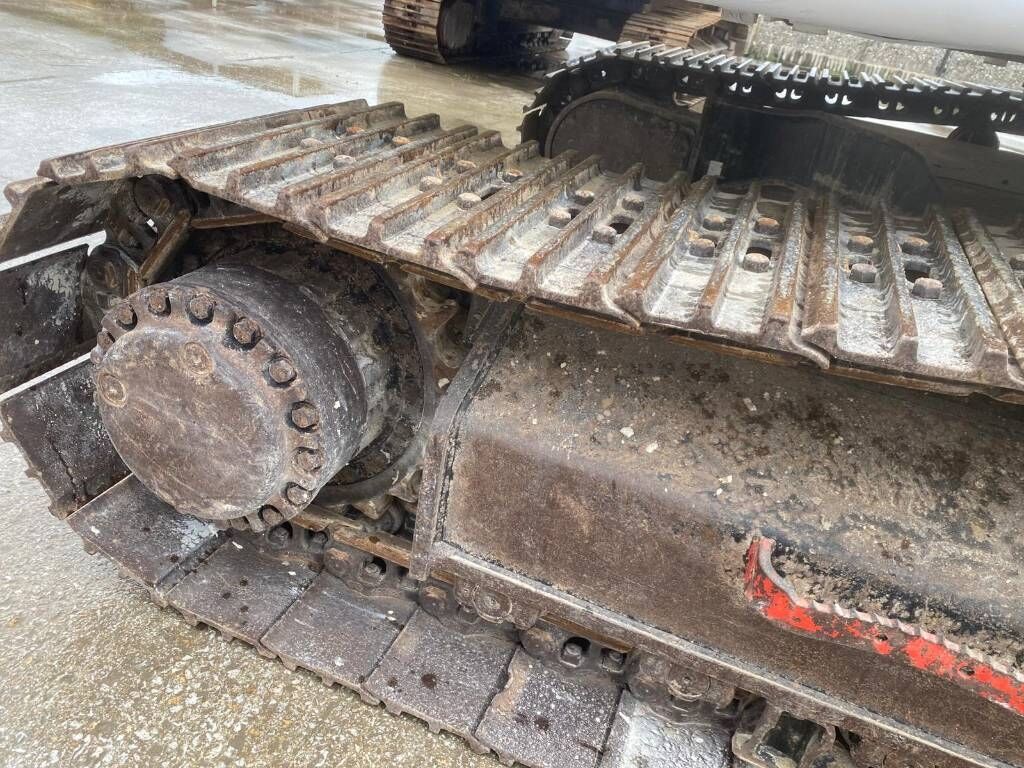 2017 Caterpillar 330F Crawler Excavator
