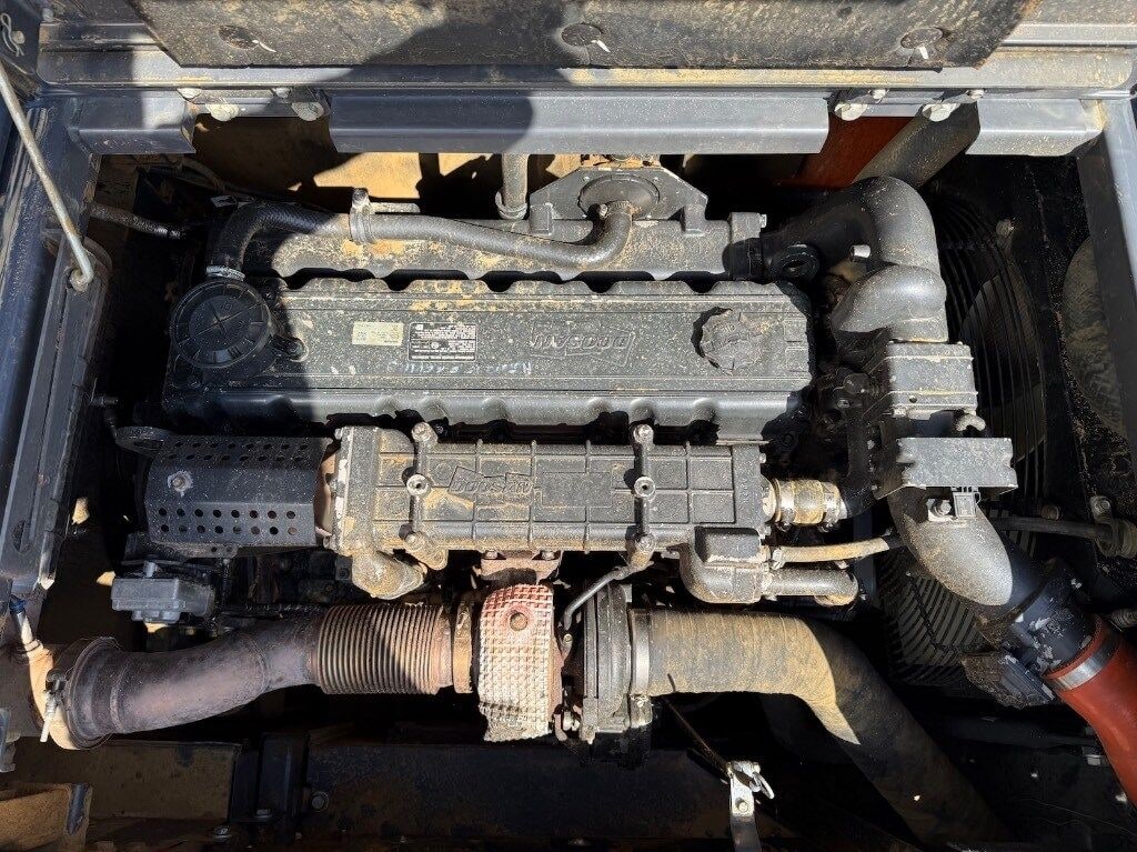 2018 Doosan DX340LC Crawler Excavator