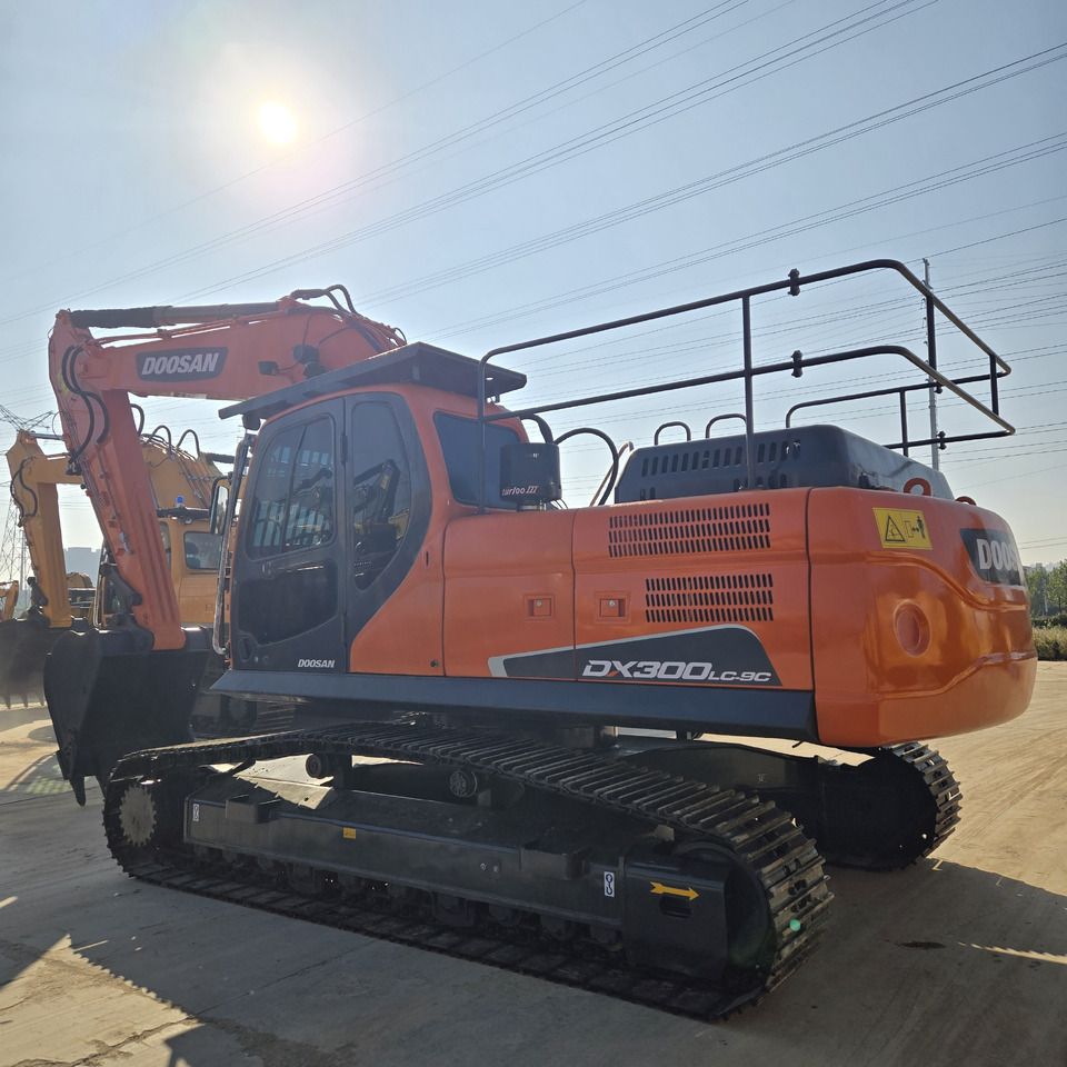 2024 Doosan DX300 Crawler Excavator