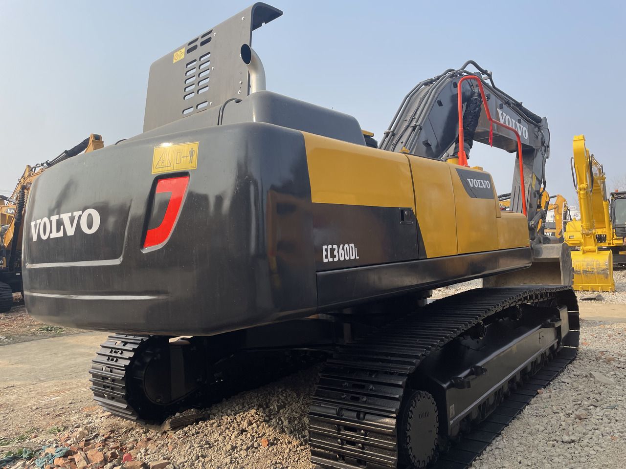2022 Volvo EC360 Raupenbagger
