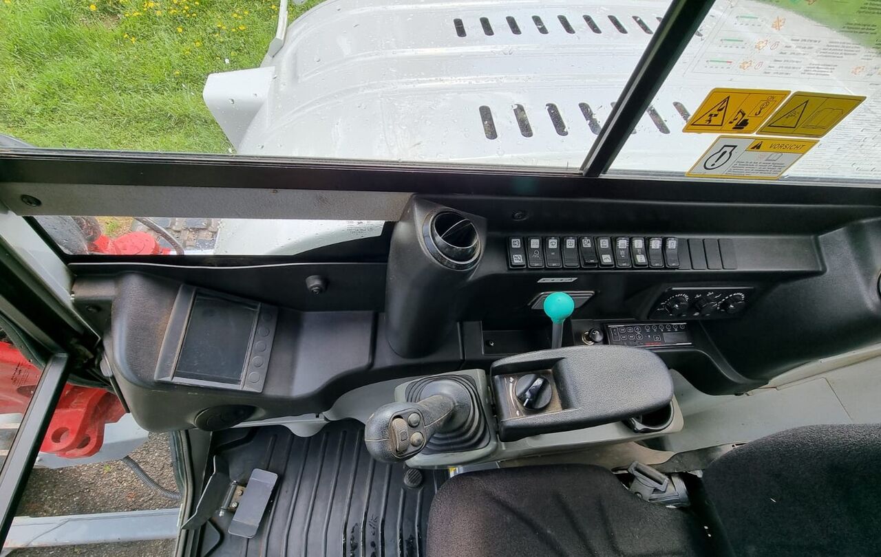 2022 Takeuchi TB290-2 Mini Excavator
