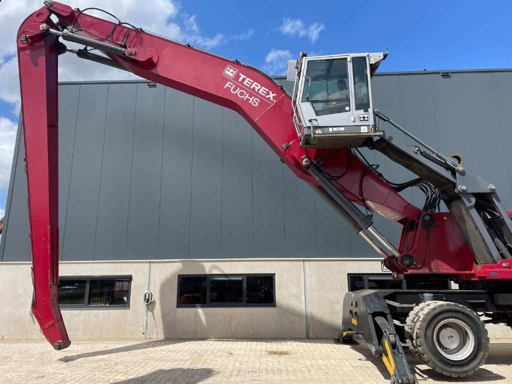 2011 Fuchs MHL380 Material Handler