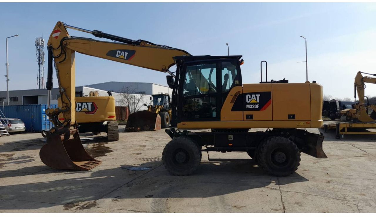 2016 Caterpillar M320F Wheel Excavator