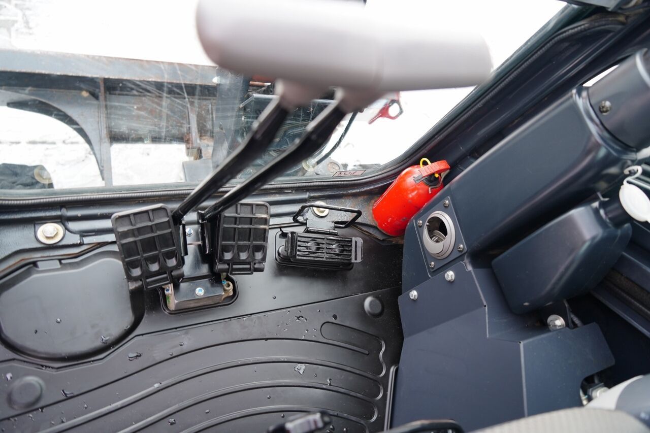 2022 Hitachi ZX26U-6 Mini Excavator