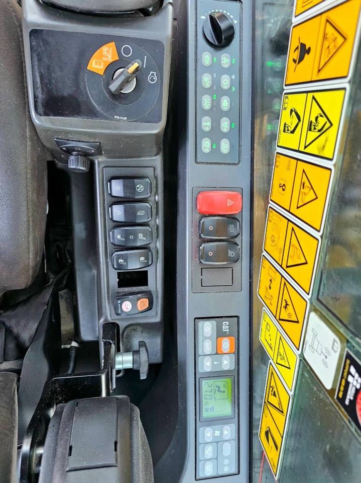 2018 Caterpillar M318F Wheel Excavator