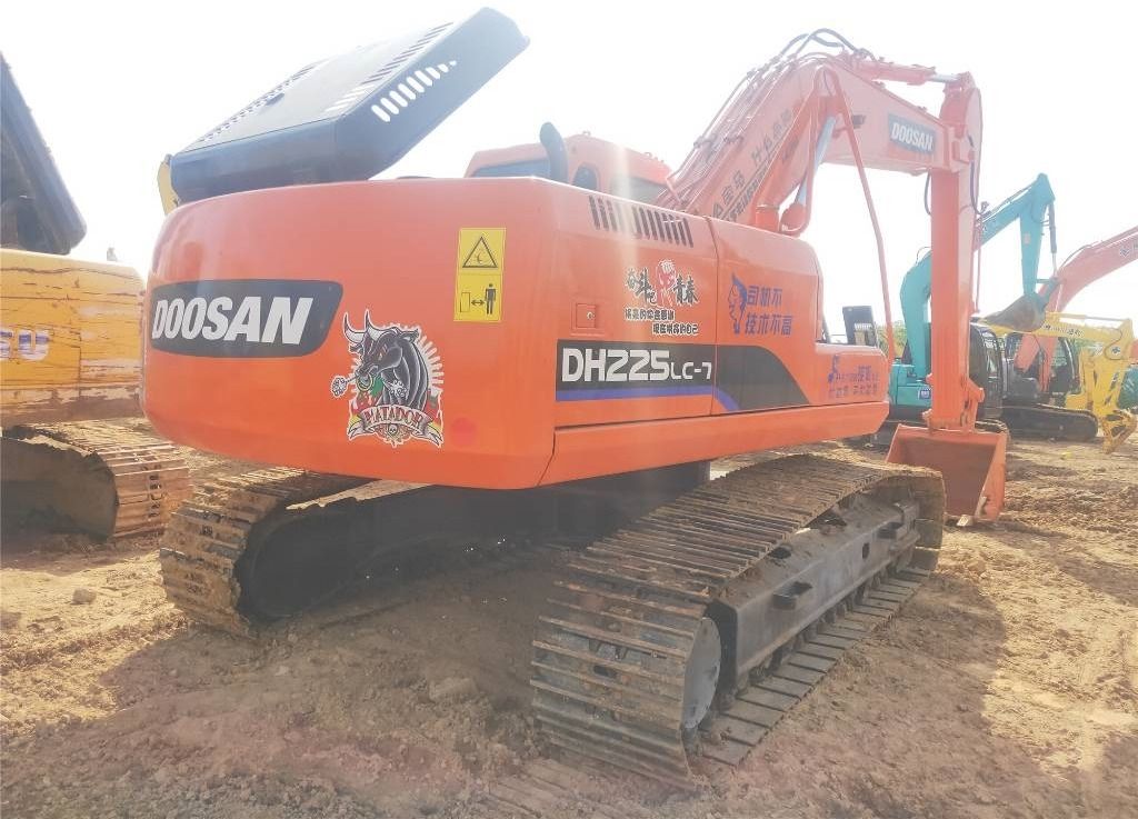2022 Doosan DH225LC-7 Crawler Excavator