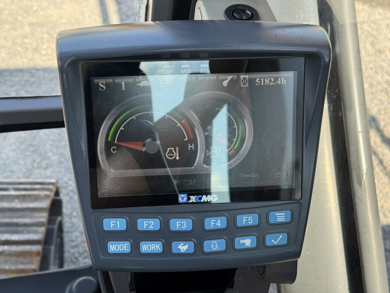 2018 XCMG XE 250C Crawler Excavator