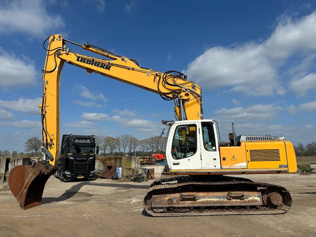 2009 Liebherr R934C HDSL Crawler Excavator