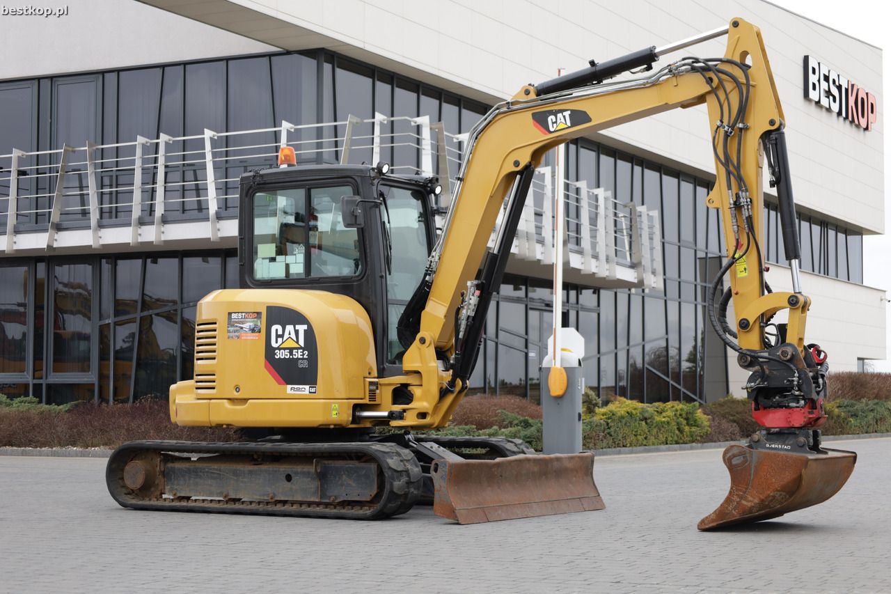 2019 Caterpillar 305.5E2 Mini Excavator