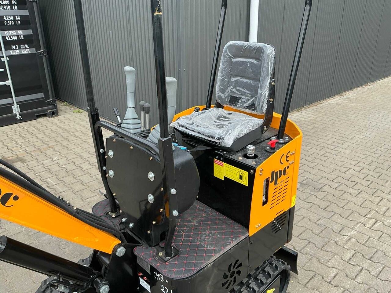 JPC HT-12 Mini Excavator