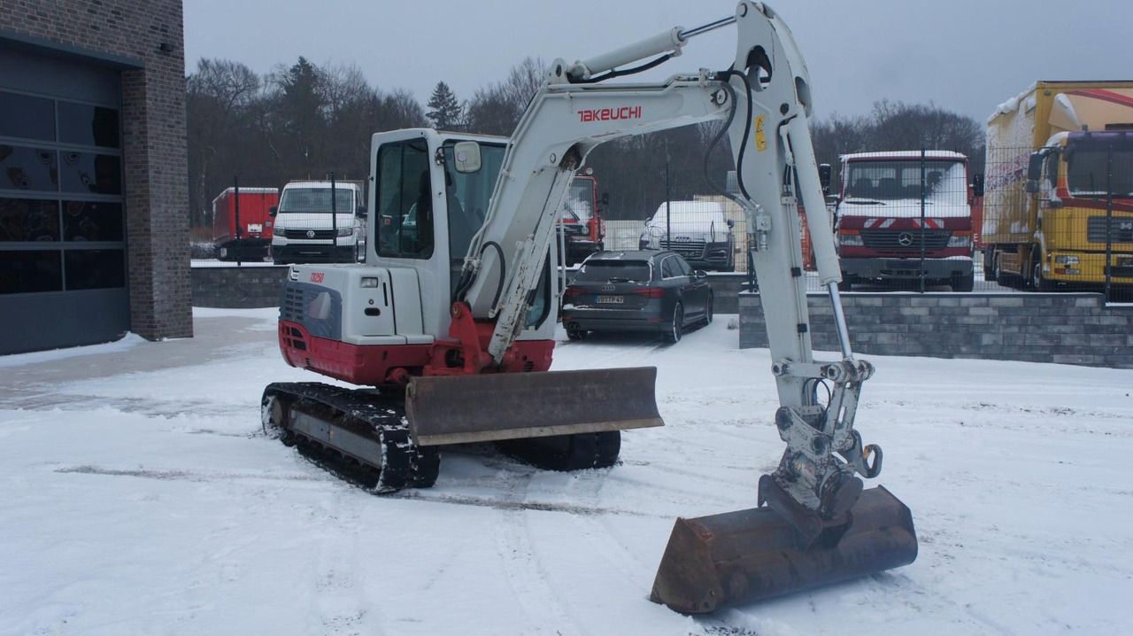2012 Takeuchi TB250 Mini Excavator