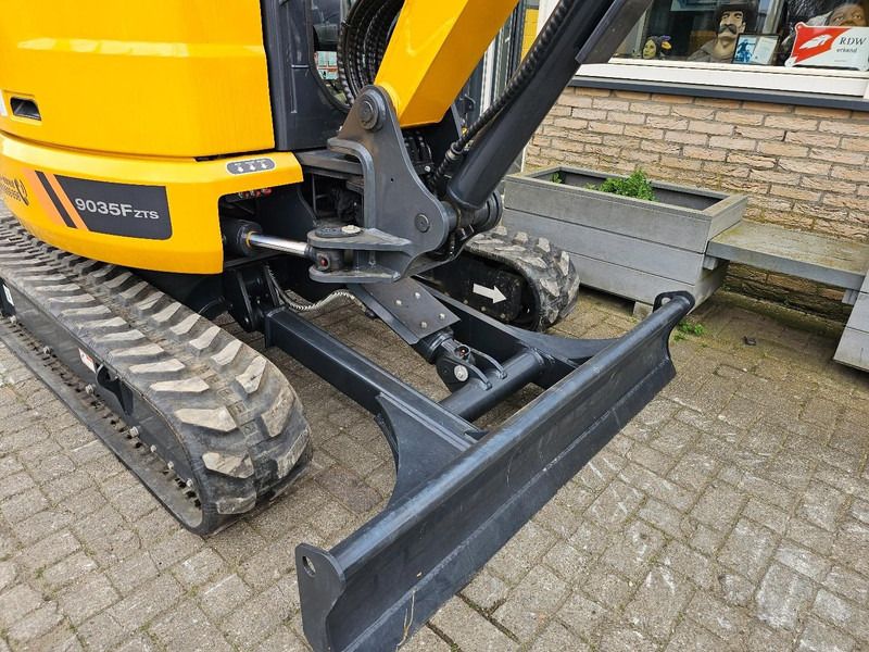 2025 LiuGong 9035F Mini Excavator