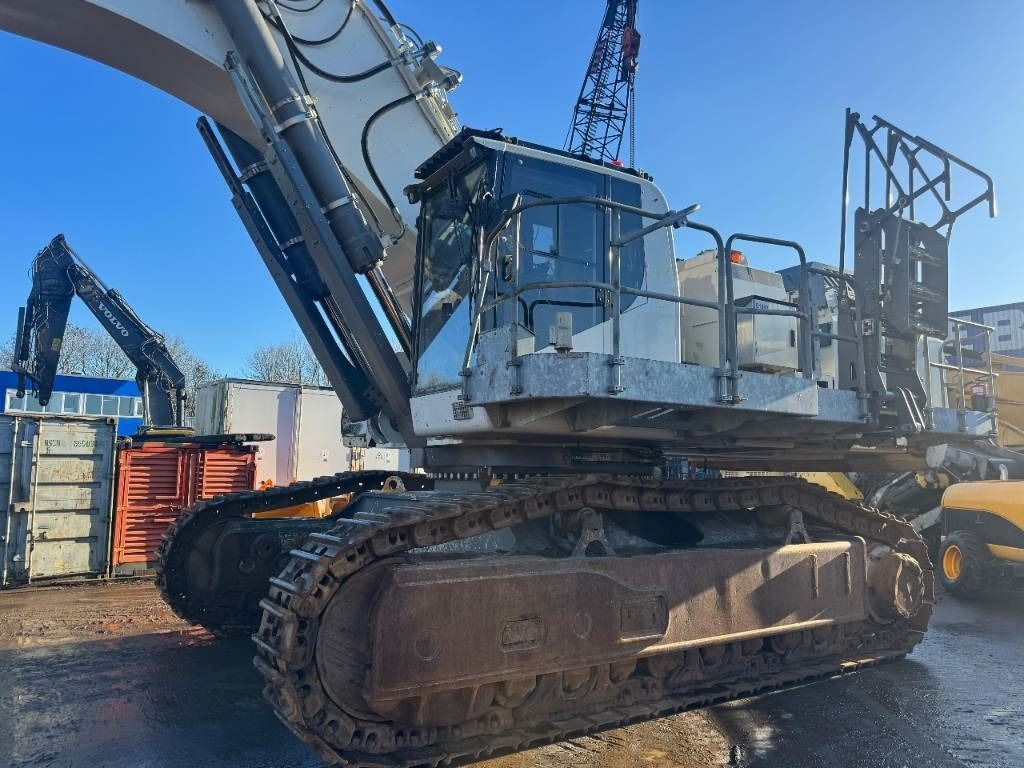 2019 Liebherr R 9150 B Crawler Excavator