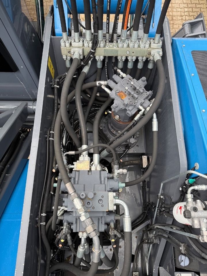 2021 Fuchs MHL350F Material Handler